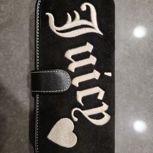 New Juicy Couture Make Up Brush Case